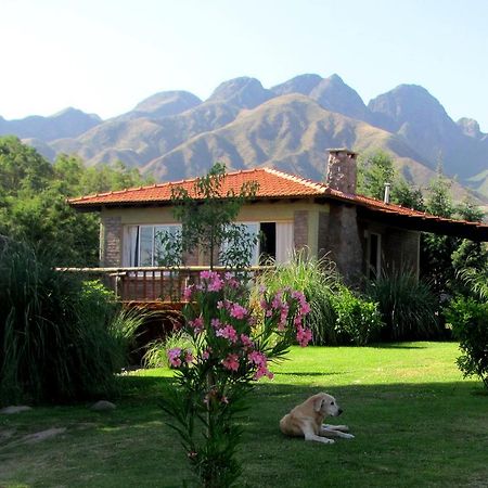 Cabanas Terrazas De Cacheuta Hotel Mendoza Exterior photo